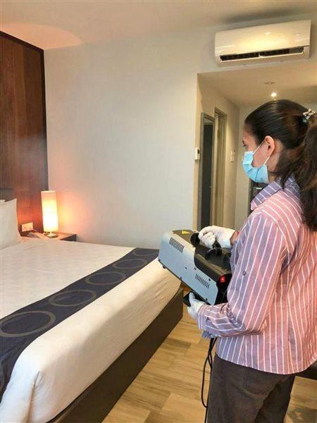 Frame Hotel George Town Esterno foto