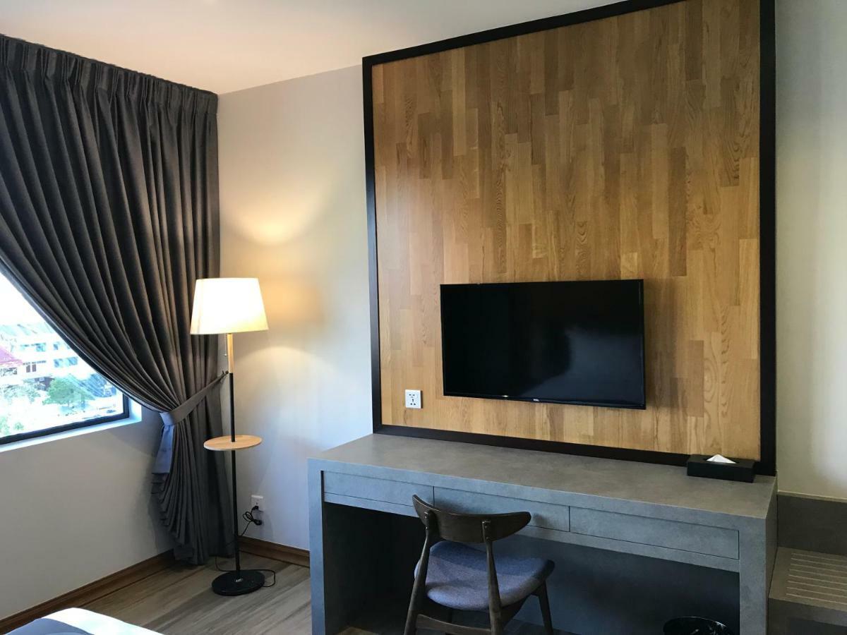 Frame Hotel George Town Esterno foto