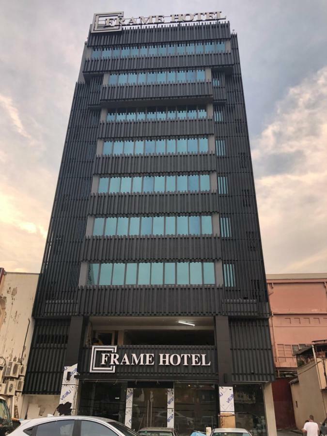 Frame Hotel George Town Esterno foto